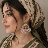 گوشواره گلدوزی مدل گیلاسِ مروارید