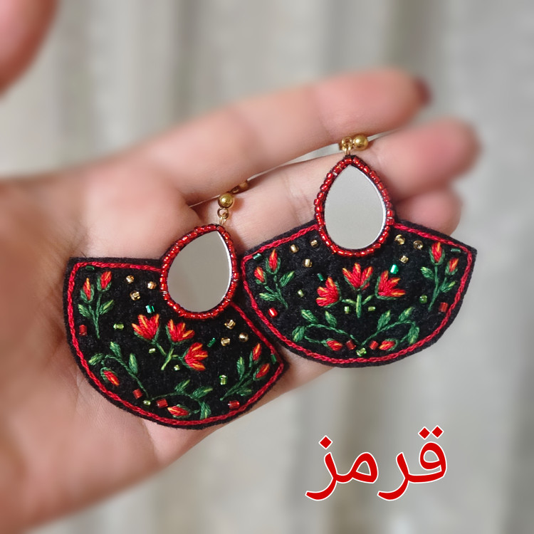 گوشواره گلدوزی بهار